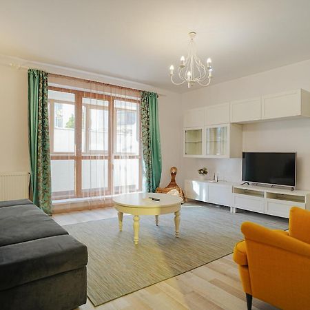 Апартаменты Hideaway Near Parliament Building Бухарест Экстерьер фото